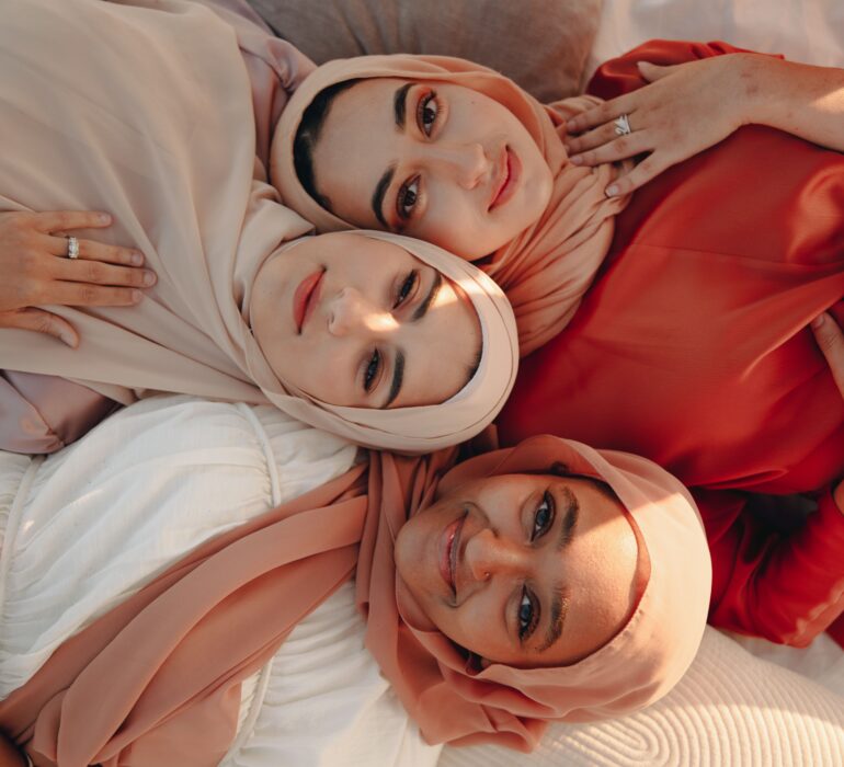 Best Women's Fashion Scarves USA